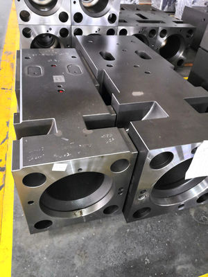 KS320 KS350 KS400 Keisharp kazıcı yedek parçaları için arka silindirli motor montajı