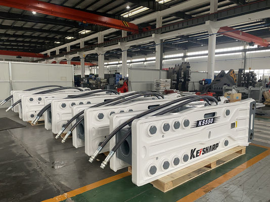 KS550 Standart Pin Montajlı Termal Manyetik Devre Kesicisi 200 mm Çizel Diametresiyle